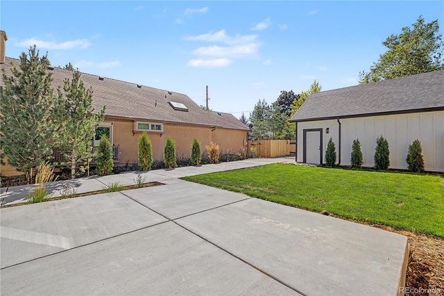 1043 Xenon Street, Golden, CO 80401