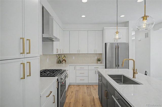1043 Xenon Street, Golden, CO 80401