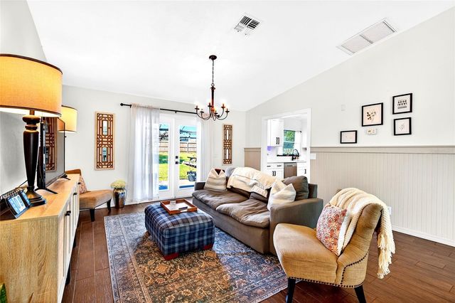 4390 NE 2ND COURT, Ocala, FL 34479