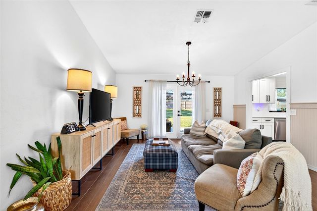 4390 NE 2ND COURT, Ocala, FL 34479