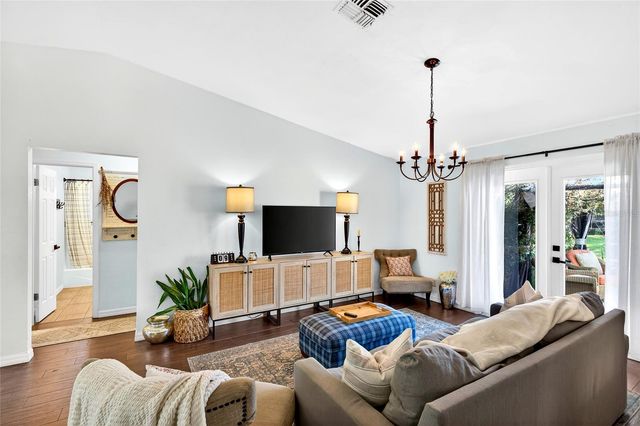 4390 NE 2ND COURT, Ocala, FL 34479