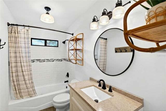 4390 NE 2ND COURT, Ocala, FL 34479