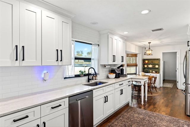 4390 NE 2ND COURT, Ocala, FL 34479