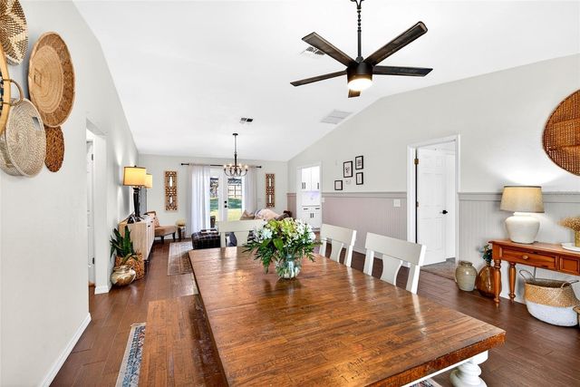 4390 NE 2ND COURT, Ocala, FL 34479