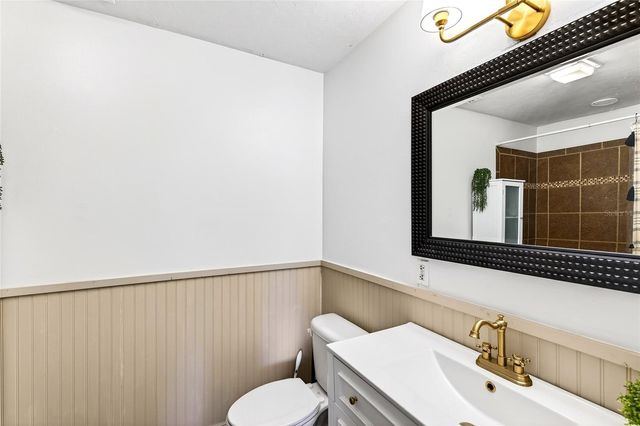 4390 NE 2ND COURT, Ocala, FL 34479