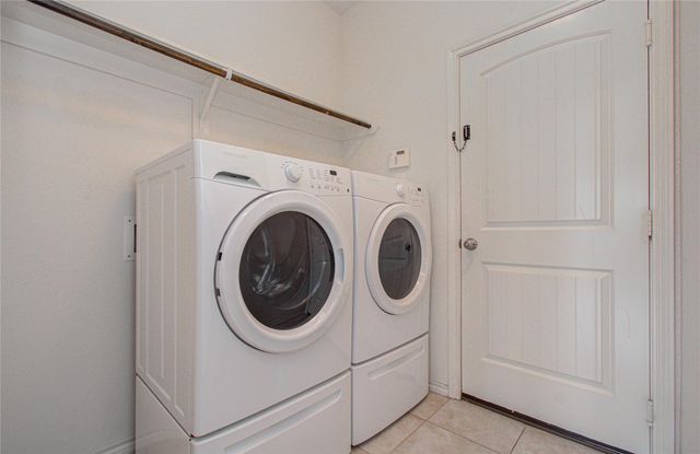 1502 Spencer Glen Lane, Houston, TX 77073