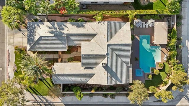 12 Calais Circle, Rancho Mirage, CA 92270