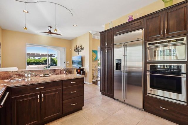 12 Calais Circle, Rancho Mirage, CA 92270