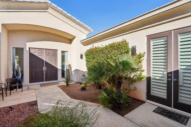 12 Calais Circle, Rancho Mirage, CA 92270