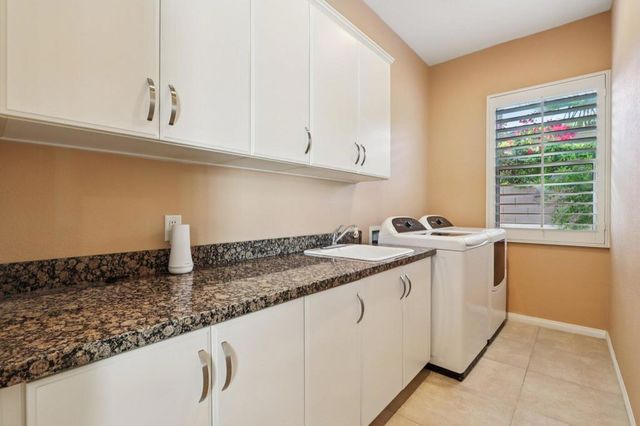 12 Calais Circle, Rancho Mirage, CA 92270