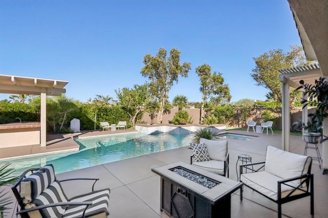 12 Calais Circle, Rancho Mirage, CA 92270