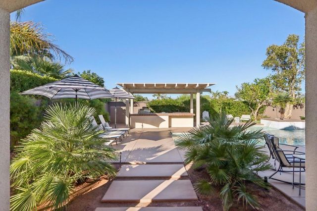 12 Calais Circle, Rancho Mirage, CA 92270