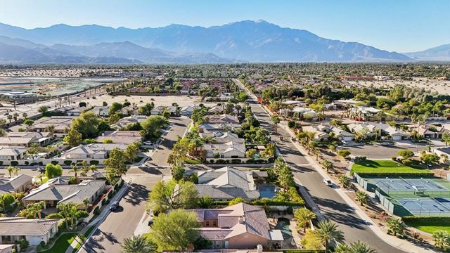 12 Calais Circle, Rancho Mirage, CA 92270