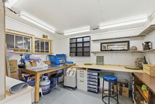 820 N Vernon Ave, Deer Park, WA 99006