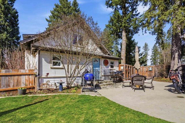 820 N Vernon Ave, Deer Park, WA 99006