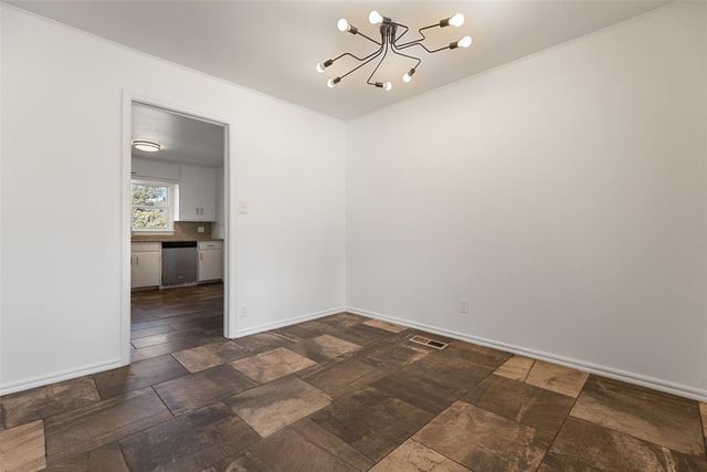 9507 Stratford Drive, The Village, OK 73120