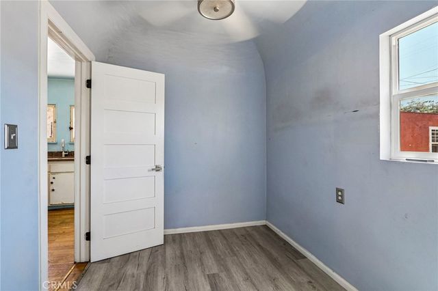 7315 Woodley, Van Nuys, CA 91406