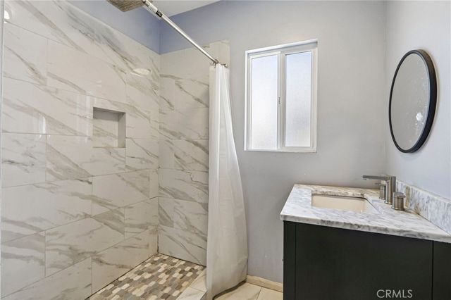 7315 Woodley, Van Nuys, CA 91406