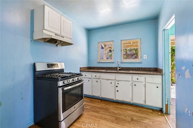 7315 Woodley, Van Nuys, CA 91406