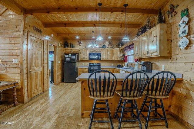 4170 Chamberlain Lane, Sevierville, TN 37862