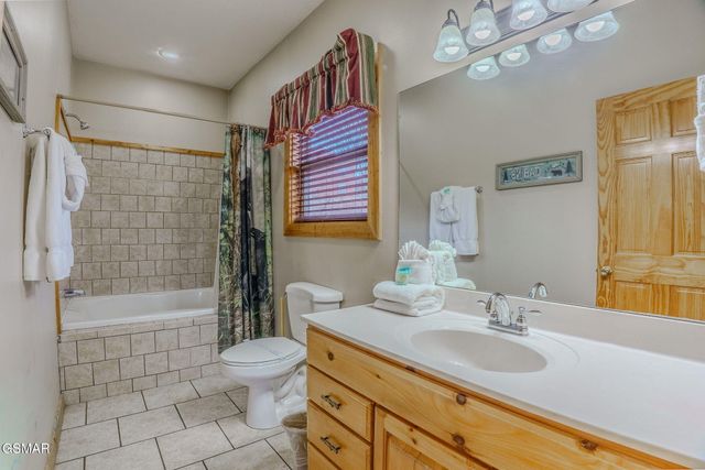 4170 Chamberlain Lane, Sevierville, TN 37862