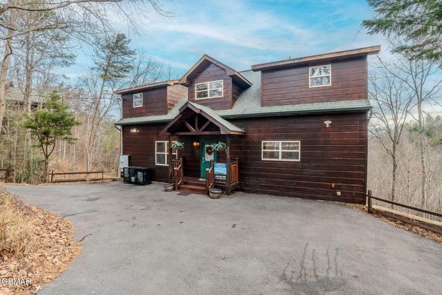 4170 Chamberlain Lane, Sevierville, TN 37862