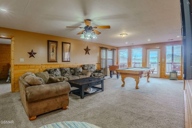 4170 Chamberlain Lane, Sevierville, TN 37862