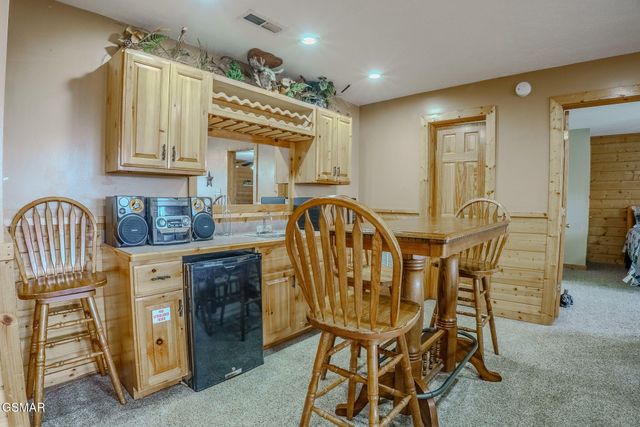 4170 Chamberlain Lane, Sevierville, TN 37862