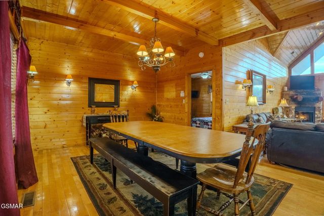 4170 Chamberlain Lane, Sevierville, TN 37862
