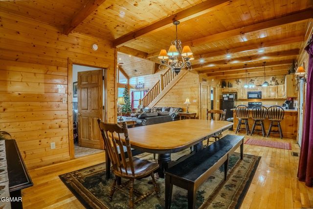 4170 Chamberlain Lane, Sevierville, TN 37862
