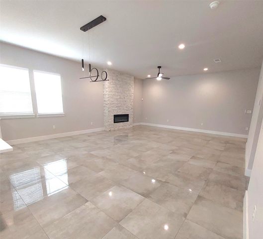 2604 Flora Lane, Denison, TX 75020