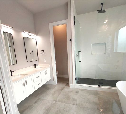 2604 Flora Lane, Denison, TX 75020