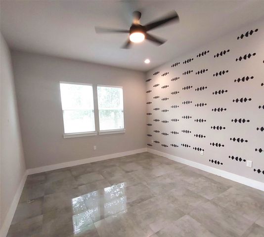 2604 Flora Lane, Denison, TX 75020