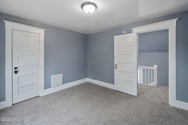 434 Cedar Street, Schenectady, NY 12306