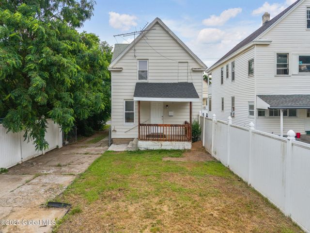 434 Cedar Street, Schenectady, NY 12306