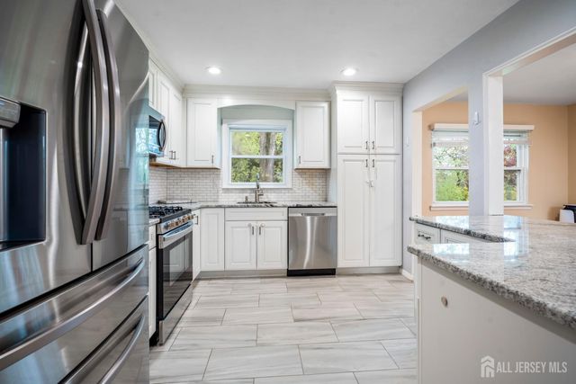 12 Barrie Road, East Brunswick, NJ 08816