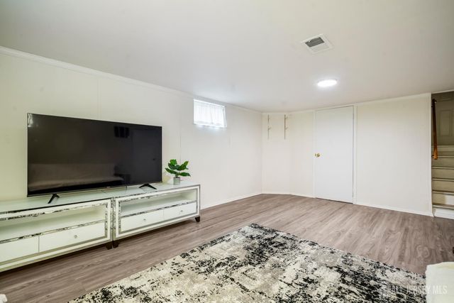 12 Barrie Road, East Brunswick, NJ 08816