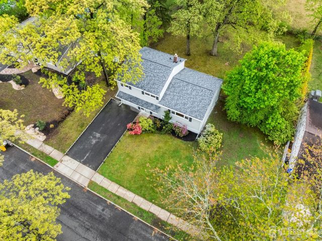 12 Barrie Road, East Brunswick, NJ 08816