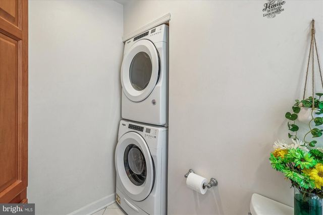 1001 HILLTOP RD, Baltimore, MD 21226