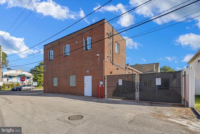 1001 HILLTOP RD, Baltimore, MD 21226