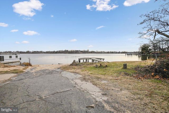 1001 HILLTOP RD, Baltimore, MD 21226