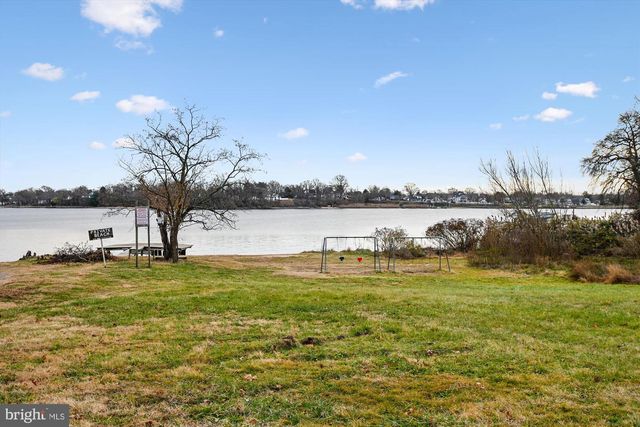 1001 HILLTOP RD, Baltimore, MD 21226