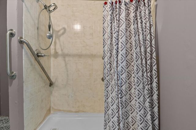 211 Old Stagecoach Ln, Erin, TN 37061