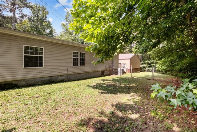 211 Old Stagecoach Ln, Erin, TN 37061