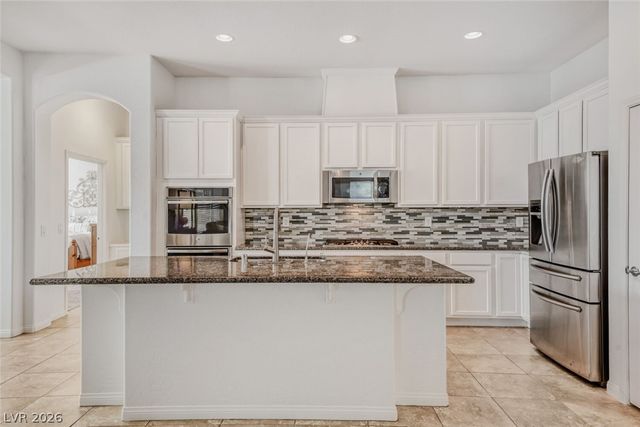 5729 Douglas Everett Street, Las Vegas, NV 89120