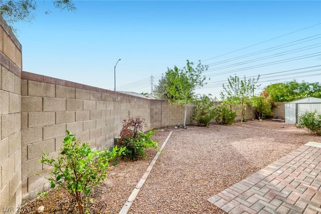 5729 Douglas Everett Street, Las Vegas, NV 89120