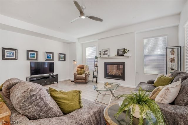 5729 Douglas Everett Street, Las Vegas, NV 89120