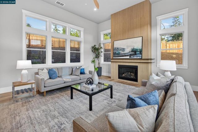 80 Nelson Lane, Danville, CA 94526