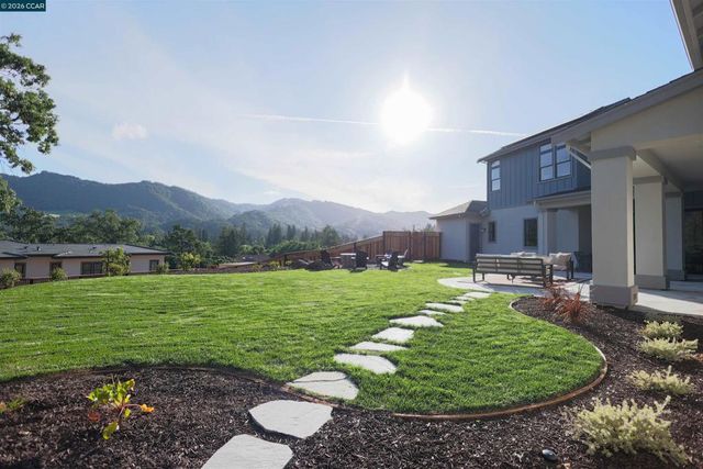 80 Nelson Lane, Danville, CA 94526