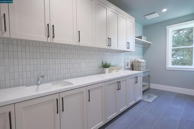 80 Nelson Lane, Danville, CA 94526